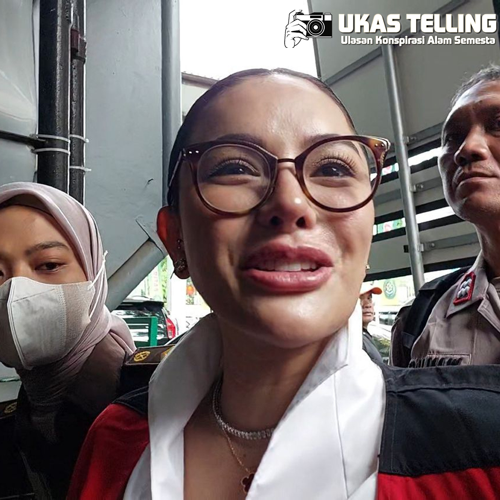 Nikita Mirzani Lawan Dakwaan Momen Diborgol Bikin Heboh