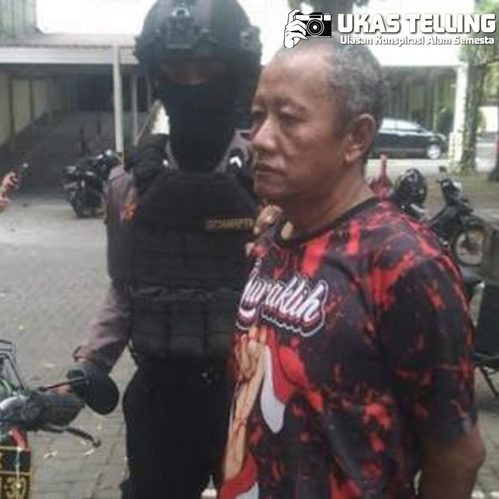 Daging Kurban Gagal ODGJ Rusak Mobil di Balai Kota Solo!