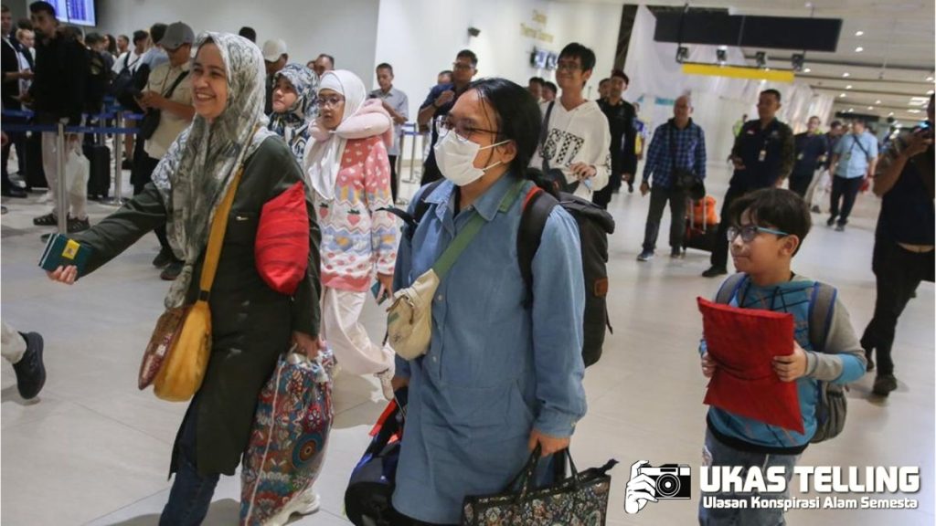 Bukan Film Perang, WNI Alami Langsung Horor di Teheran!