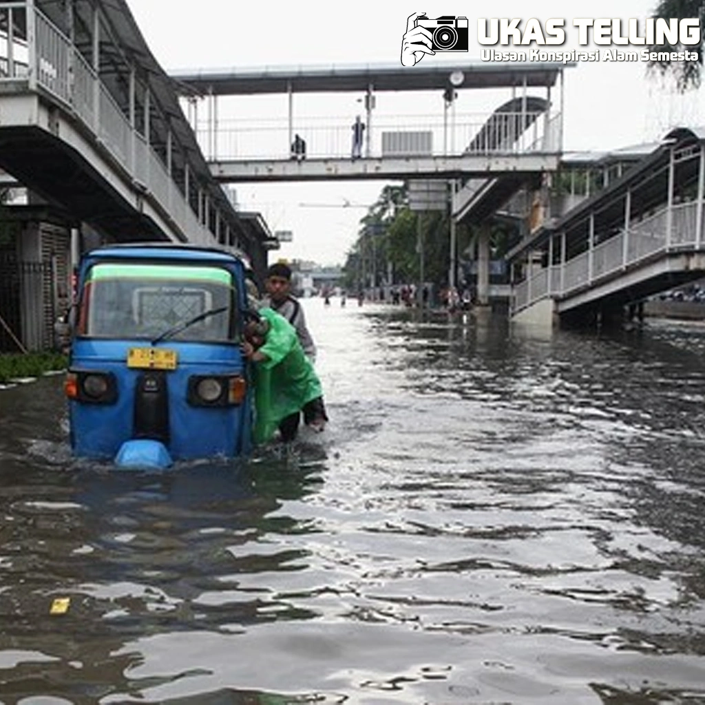 Jakarta Kembali Teror Banjir! 57 RT & 39 Jalan Terendam!