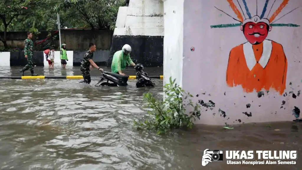Jakarta Kembali Teror Banjir! 57 RT & 39 Jalan Terendam!