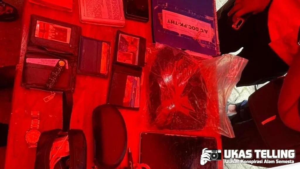 Pencarian ATR 42-500: Barang Korban Ditemukan