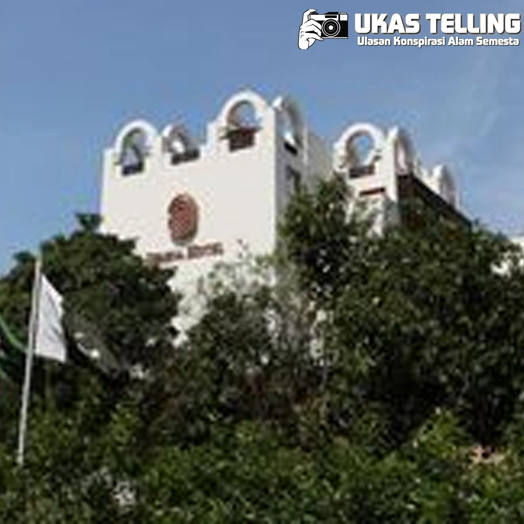 Turis India Unik Gondol 3 Barang Hotel di Ubud!